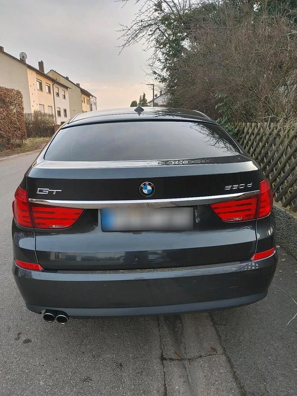 Gebraucht BMW 530 Gran Turismo 244 PS (179 kW) 2010 Limousine