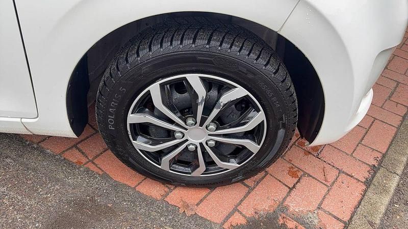 Gebraucht Citroën C1 PureTech 82 PS (60 kW) 2018 Weiß Kleinwagen