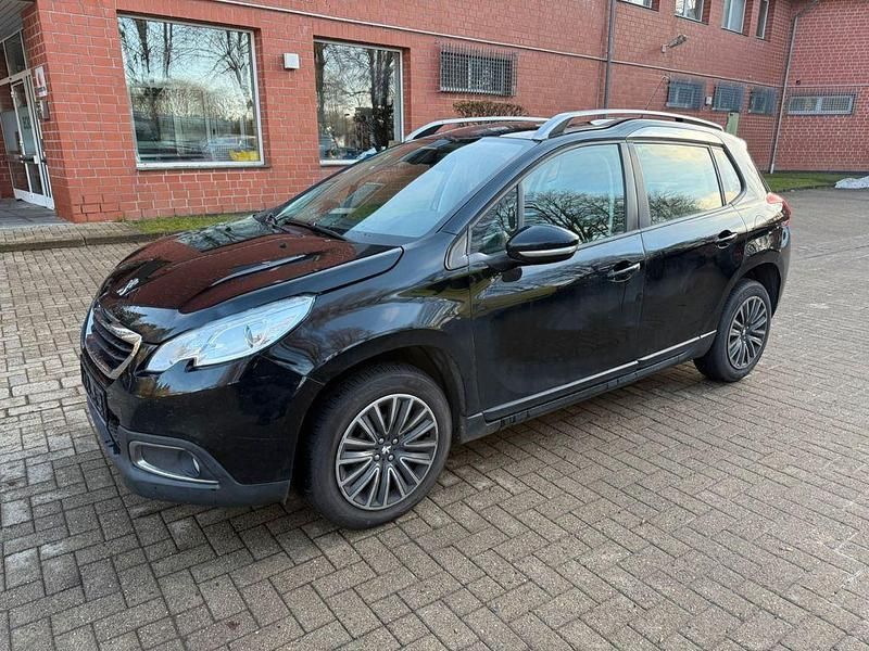 Schwarz Gebraucht 2016 Peugeot 2008 Allure SUV | 5.800 € (Guter Preis) - Bild 1/4