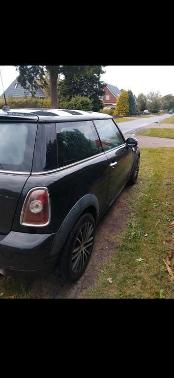 Gebraucht Mini ONE 95 PS (69 kW) 2009 Schwarz Kleinwagen