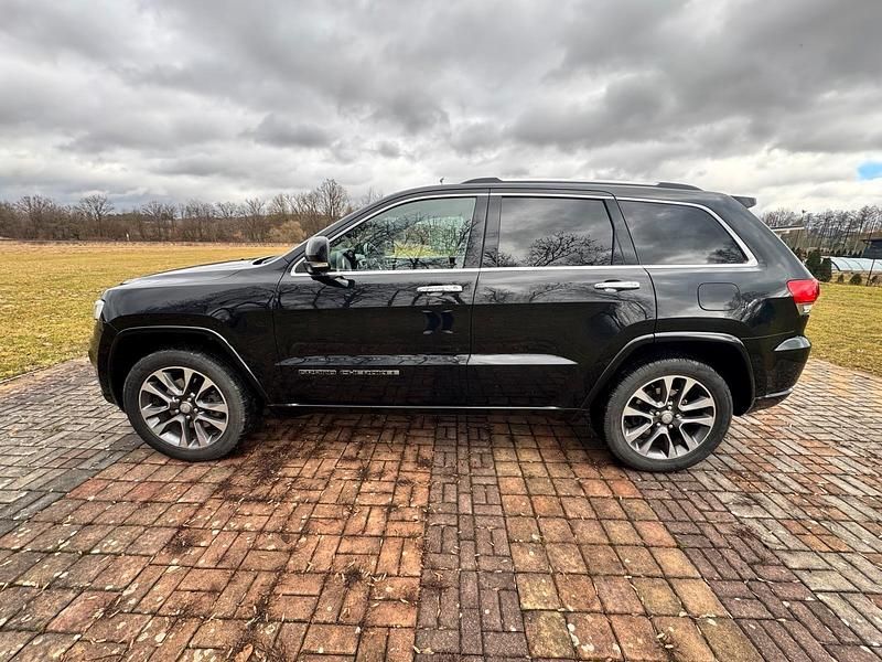 Gebraucht Jeep Grand Cherokee 250 PS (183 kW) 2017 Schwarz SUV