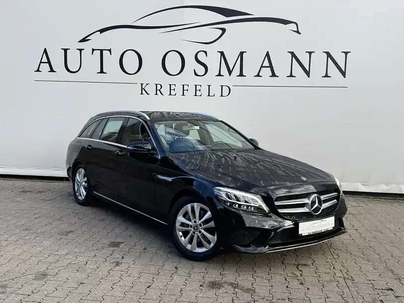 Gebraucht Mercedes C200 Avantgarde 184 PS (135 kW) 2019 Schwarz Kombi
