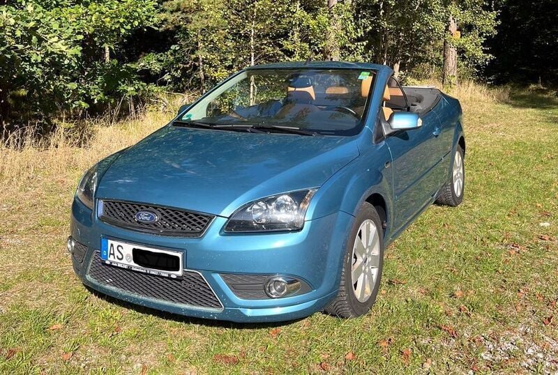 Blau Gebraucht 2008 Ford Focus Cabriolet Cabrio | 4.200 € (Fairer Preis) - Bild 1/4