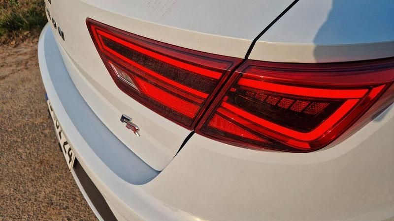 Gebraucht Seat Leon Beats 150 PS (110 kW) 2020 Grau Limousine