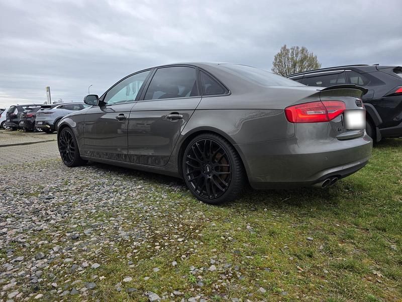 Gebraucht Audi A4 170 PS (125 kW) 2013 Braun Limousine