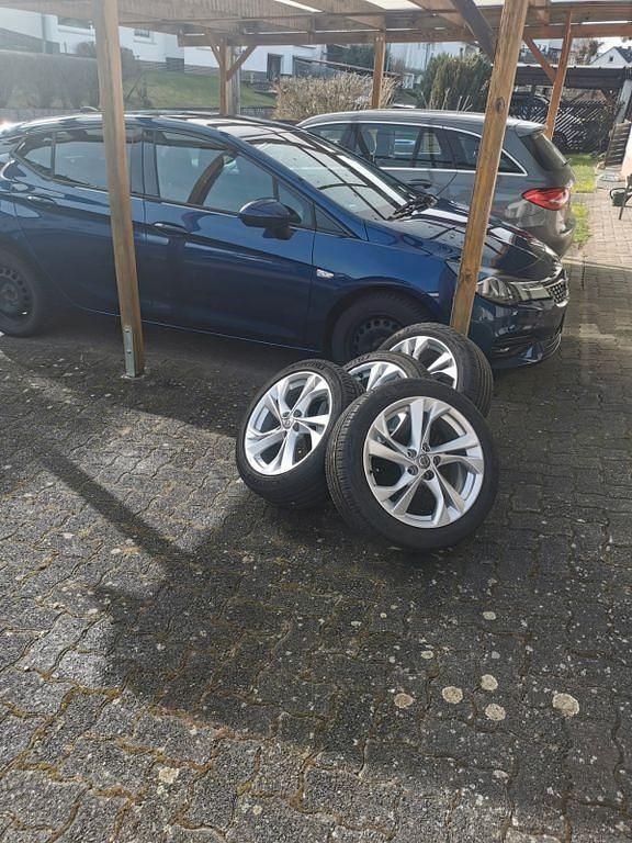 Gebraucht Opel Astra 131 PS (96 kW) 2021 Blau Limousine