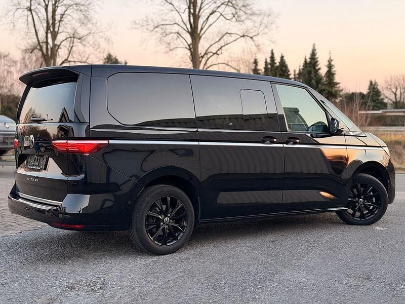 Usata VW Multivan 150 CV (110 kW) 2024 Nero Monovolume
