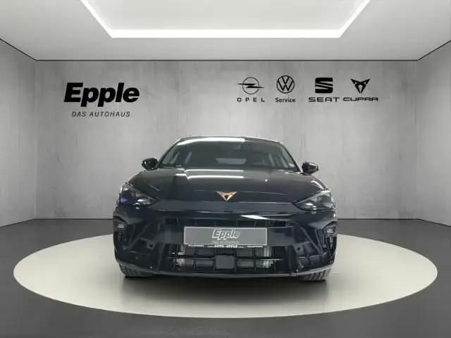 Neu Cupra Leon VZ 300 PS (220 kW) 2026 Schwarz Limousine