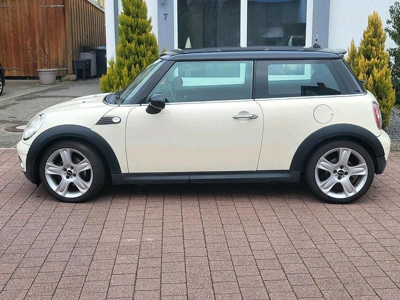 Gebraucht Mini Cooper Coupé 88 PS (64 kW) 2008 Weiß Coupé