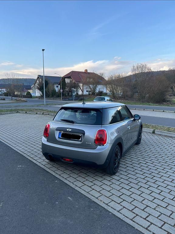 Gebraucht Mini ONE 102 PS (75 kW) 2016 Grau Kleinwagen