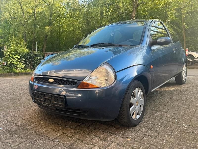 Second-hand Ford Ka 70 CP (51 kW) 2006 Albastru Hatchback