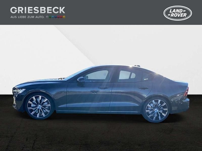 Gebraucht Volvo S60 Ultimate 250 PS (183 kW) 2024 Platinum grey / metallic Limousine