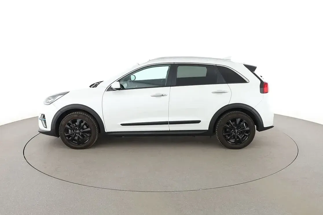 Gebraucht Kia e-Niro Spirit 150 kW (204 PS) 2022 Weiß SUV
