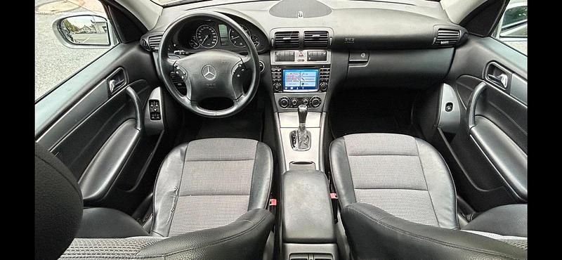 Silber Gebraucht 2005 Mercedes C180 Avantgarde Kombi | 1.999 € (Superpreis) - Bild 1/4