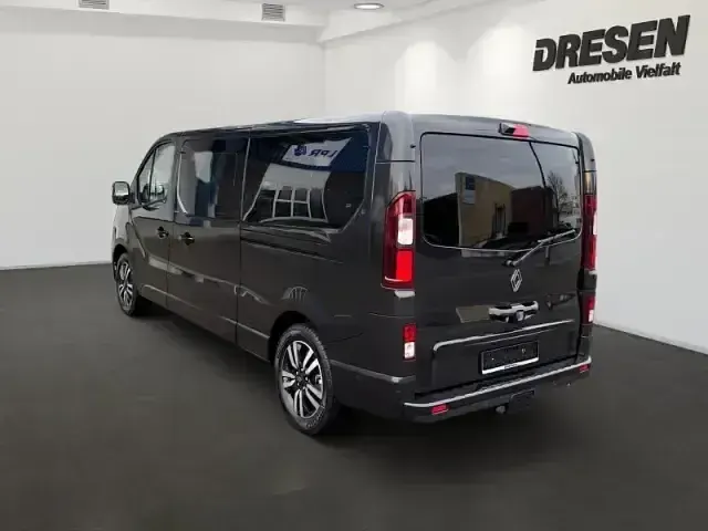 Ny Renault Trafic 150 HK (110 kW) 2025 Sort MPV