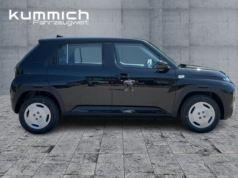 Gebraucht Hyundai Inster Select 71 kW (97 PS) 2025 Abyss black (schwarz) Kleinwagen