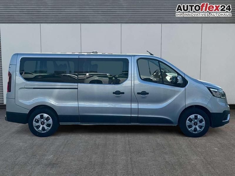 Arktis weiß Neu 2025 Renault Trafic Equilibre Van | 44.030 € (Fairer Preis) - Bild 1/4