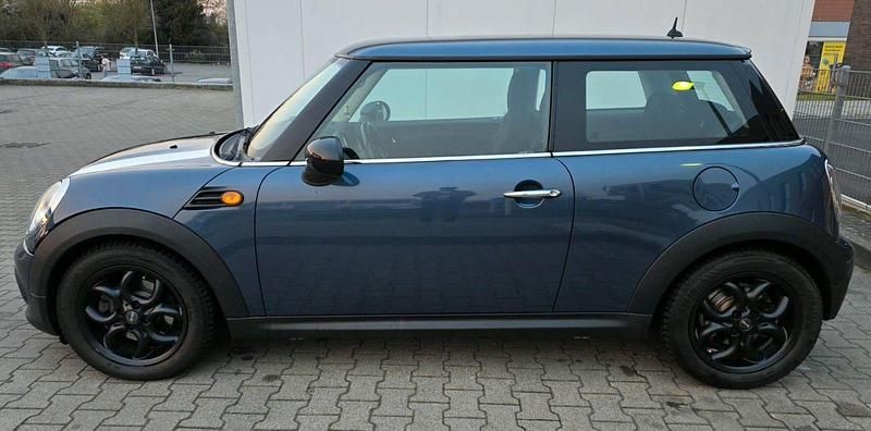 Gebraucht Mini ONE 98 PS (72 kW) 2011 Violet Kleinwagen