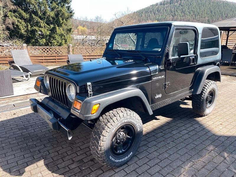 Gebraucht Jeep Wrangler 118 PS (86 kW) 1998 Schwarz SUV