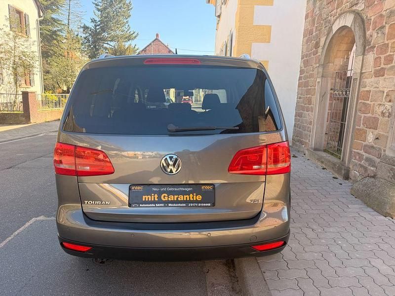 Brugt VW Touran Cross 140 HK (102 kW) 2011 Grå MPV