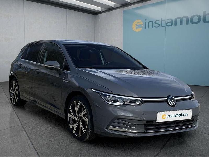 Gebraucht VW Golf VIII 150 PS (110 kW) 2023 Grau Kleinwagen
