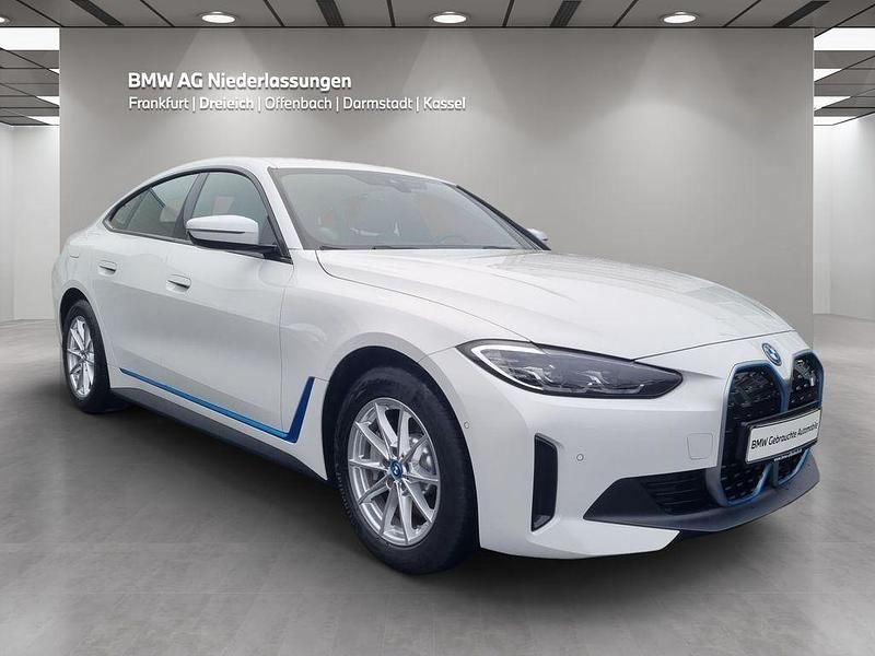 Gebraucht BMW i4 210 kW (286 PS) 2023 Weiß Limousine