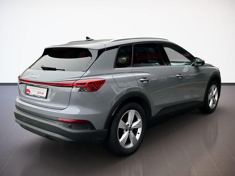Gebraucht Audi Q4 e-tron Ambiente 210 kW (286 PS) 2025 Kieselgrau SUV