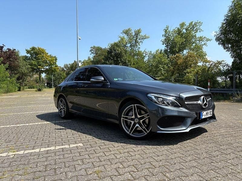 Grau Gebraucht 2014 Mercedes C250 AMG line Limousine | 19.900 € (Etwas zu teuer) - Bild 1/4