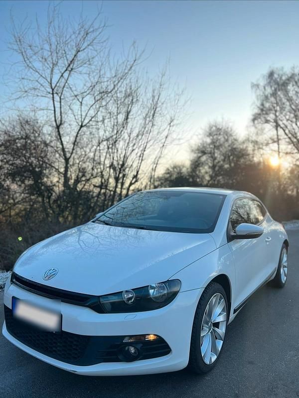Gebraucht VW Scirocco Team 122 PS (89 kW) 2010 Weiß Coupé