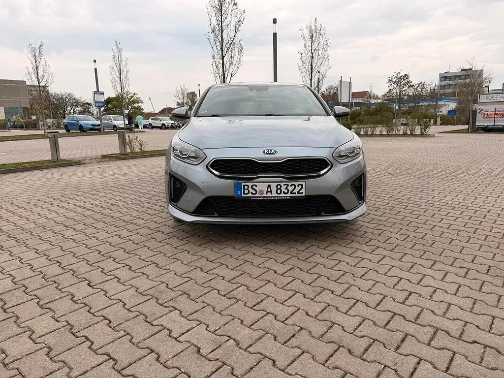 Gebraucht Kia ProCeed GT-Line 140 PS (102 kW) 2021 Silber Kombi