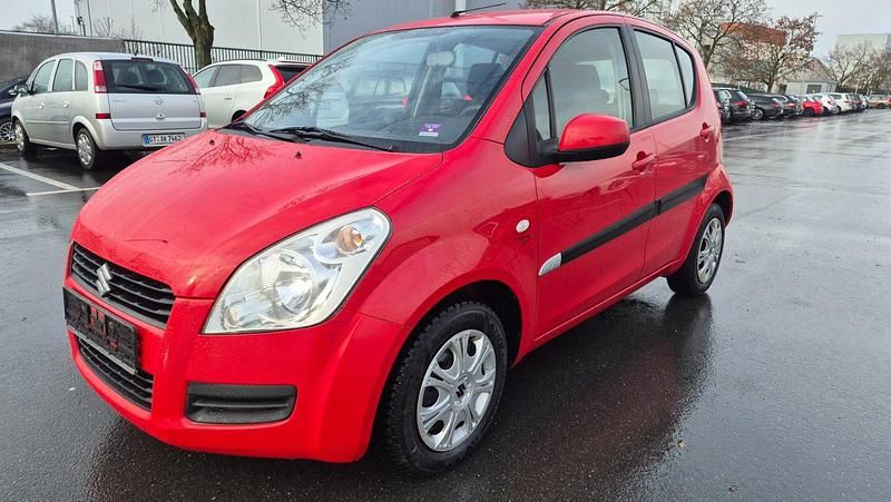 Gebraucht Suzuki Splash 86 PS (63 kW) 2010 Rot Kleinwagen