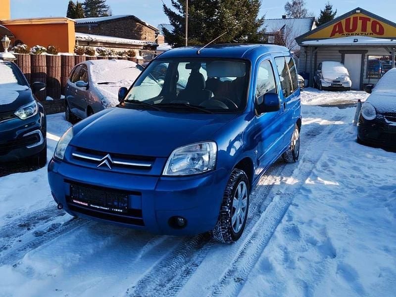 Gebraucht Citroën Berlingo 109 PS (80 kW) 2007 Blau Van / Kleinbus