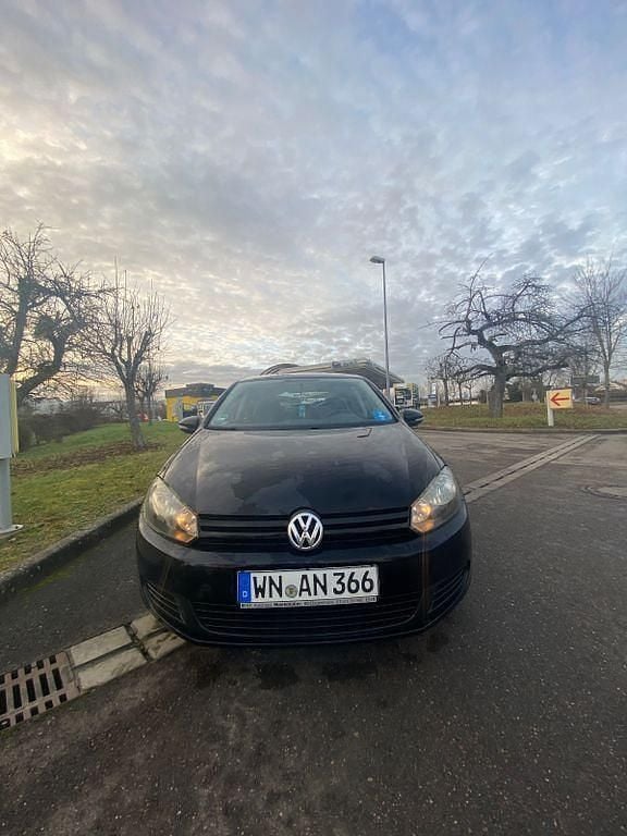 Schwarz Gebraucht 2009 VW Golf VI Trendline Kleinwagen | 4.200 € (Teuer) - Bild 1/4