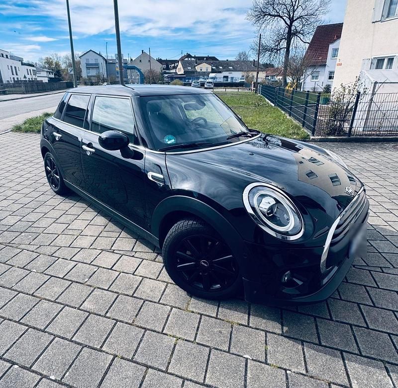 Gebraucht Mini ONE 102 PS (75 kW) 2021 Schwarz Kleinwagen
