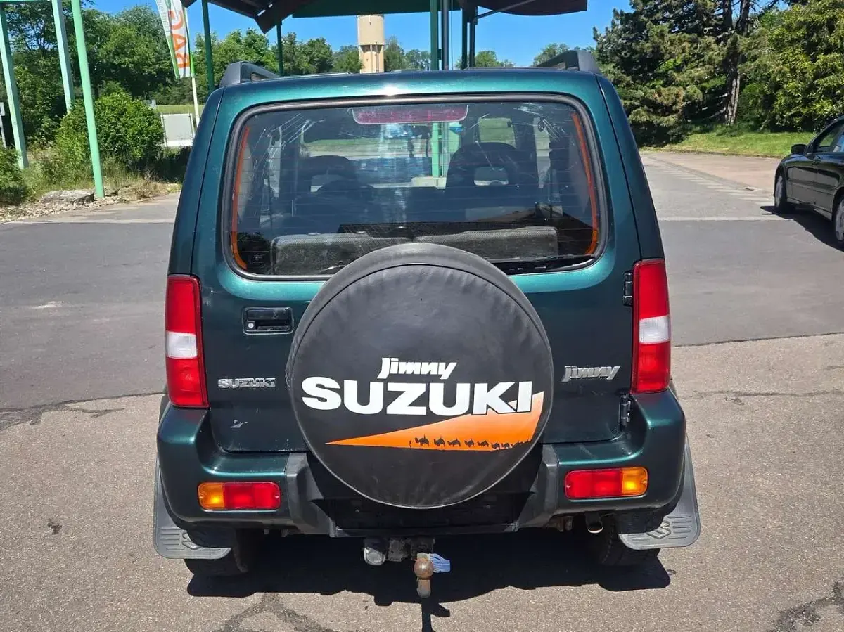 Używany Suzuki Jimny 82 KM (60 kW) 2001 Zielony SUV