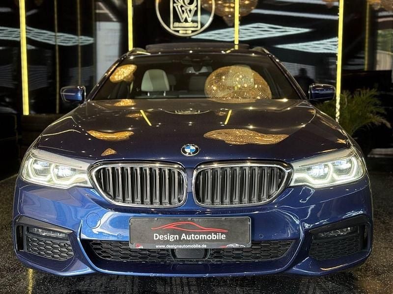 Gebraucht BMW 530 M Sport 265 PS (194 kW) 2018 Blau Kombi