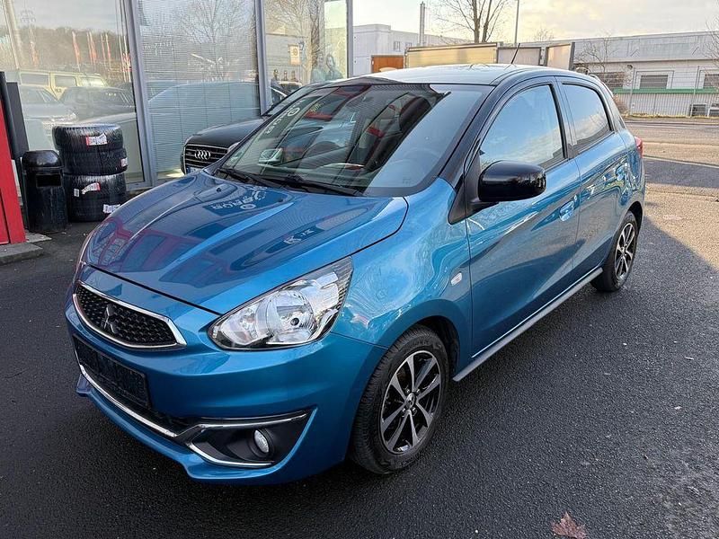 Gebraucht Mitsubishi Space Star Diamant Edition 80 PS (58 kW) 2016 Blau Limousine