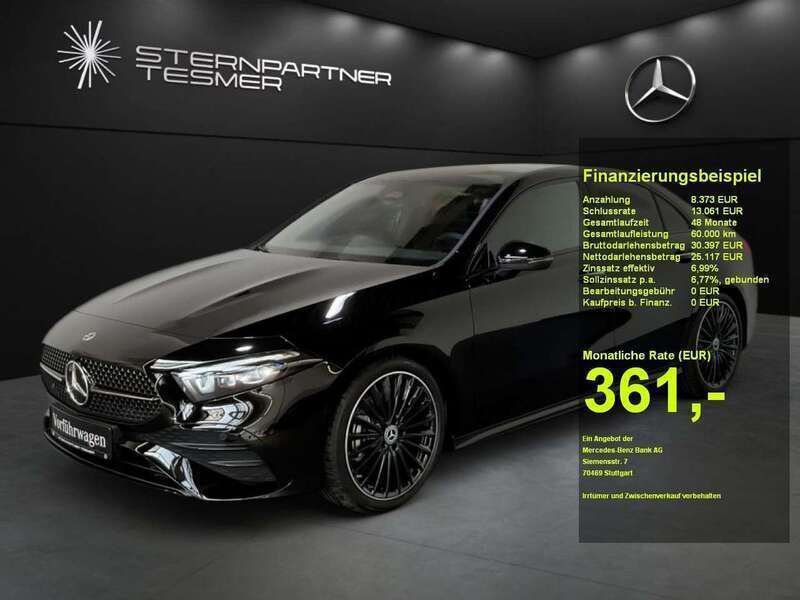 Schwarz Gebraucht 2023 Mercedes A200 AMG Limousine | 33.400 € (Etwas zu teuer) - Bild 1/3