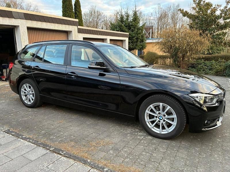 Gebraucht BMW 318 150 PS (110 kW) 2017 Schwarz Kombi