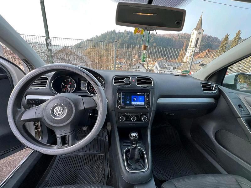 Gebraucht VW Golf VII 83 PS (61 kW) 2014 Limousine