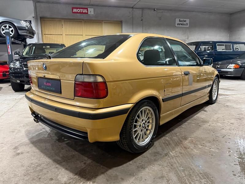 Gebraucht BMW 323 170 PS (125 kW) 1999 Gold Coupé