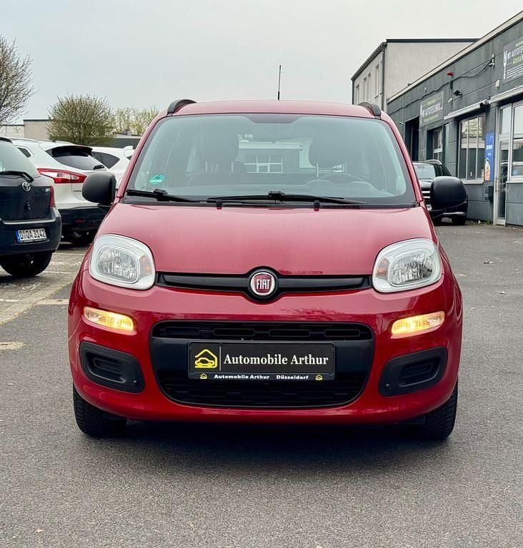 Gebraucht Fiat Panda Pop 69 PS (50 kW) 2015 Rot Kleinwagen