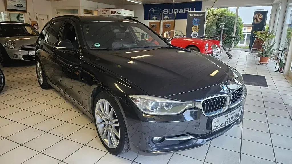 Gebraucht BMW 328 245 PS (180 kW) 2013 Schwarz Kombi