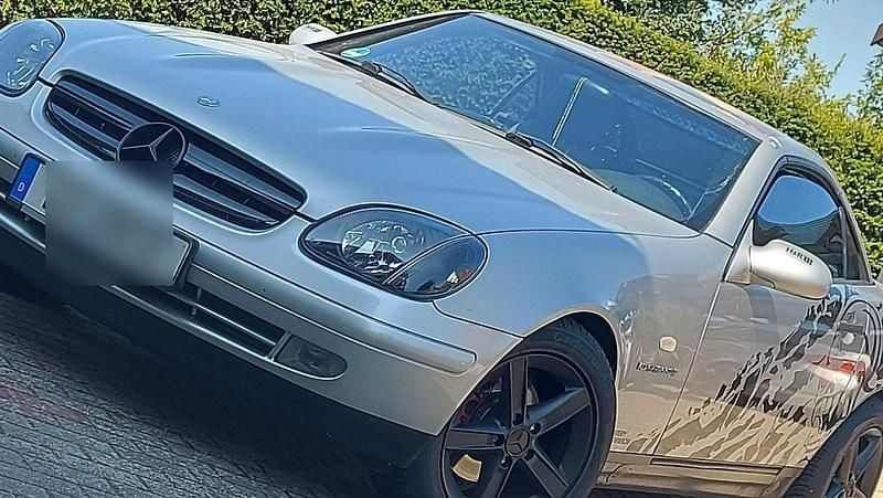 Silber Gebraucht 1998 Mercedes SLK230 Cabrio | 4.500 € (Fairer Preis) - Bild 1/4