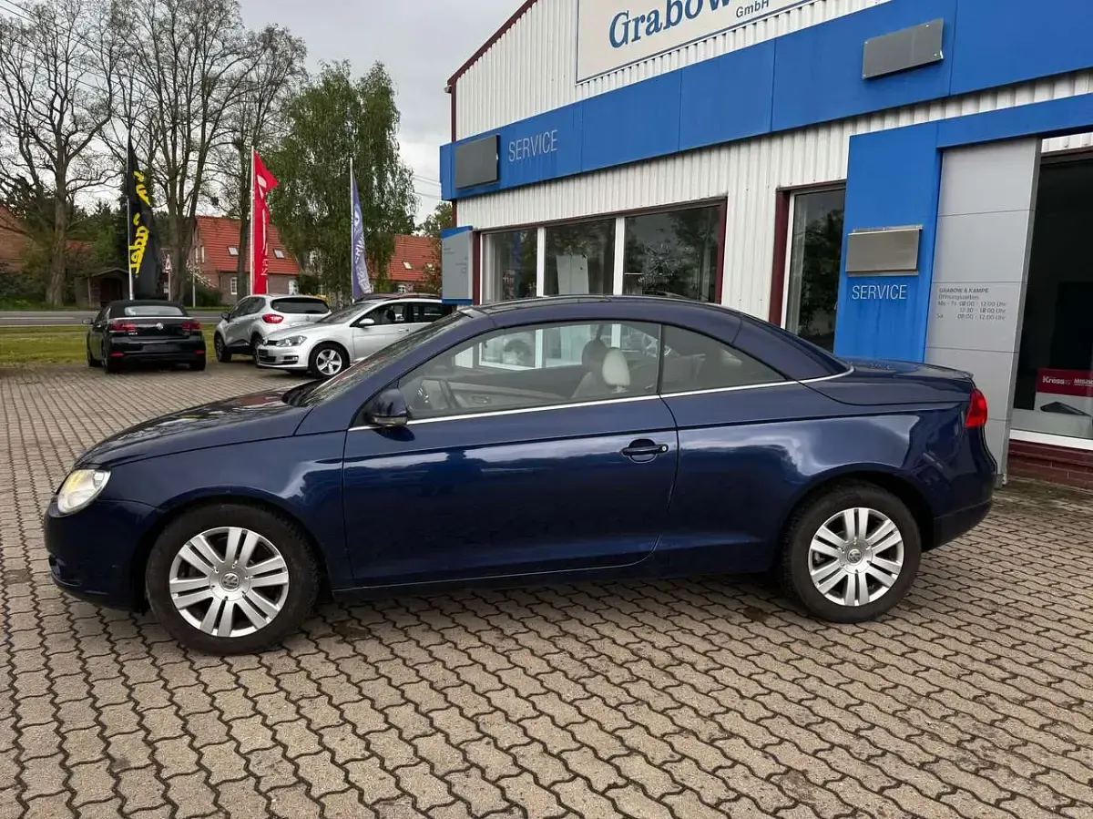 Gebraucht VW Eos 200 PS (147 kW) 2006 Shadow blue metallic Cabrio
