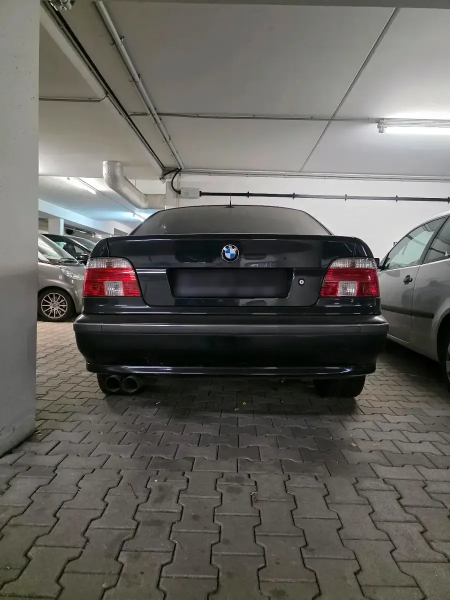 Gebraucht BMW 528 193 PS (141 kW) 2000 Schwarz Limousine