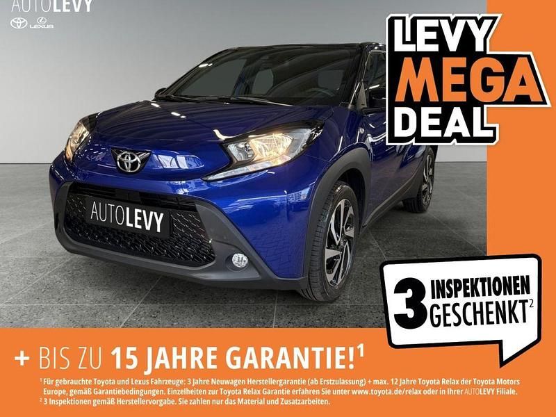 Blau metallic Gebraucht 2024 Toyota Aygo X Pulse SUV | 18.870 € - Bild 1/4