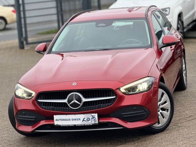 Hyazinthrot Gebraucht 2021 Mercedes C220 Kombi | 29.400 € (Etwas zu teuer) - Bild 1/4