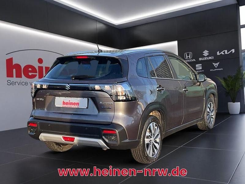 Gebraucht Suzuki SX4 S-Cross Comfort+ 116 PS (85 kW) 2022 Grau SUV