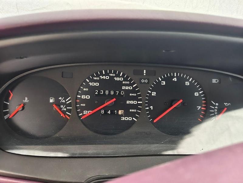 Gebraucht Porsche 968 239 PS (175 kW) 1992 Violett Cabrio